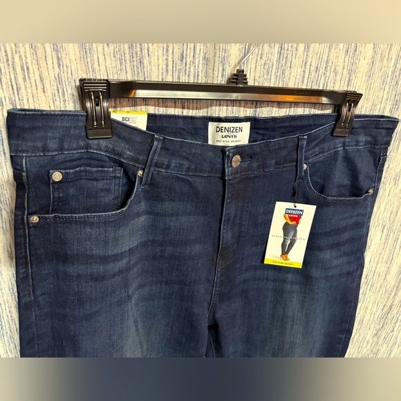 NWT Denizen Levi’s Mid Rise Skinny Essential Stretch Jeans Women’s Plus Size 20 - Picture 2 of 5
